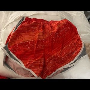 Nike shorts like new